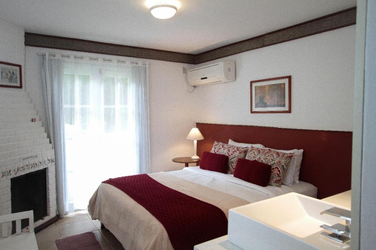 Pequena Suecia Hotel Penedo  Phòng bức ảnh